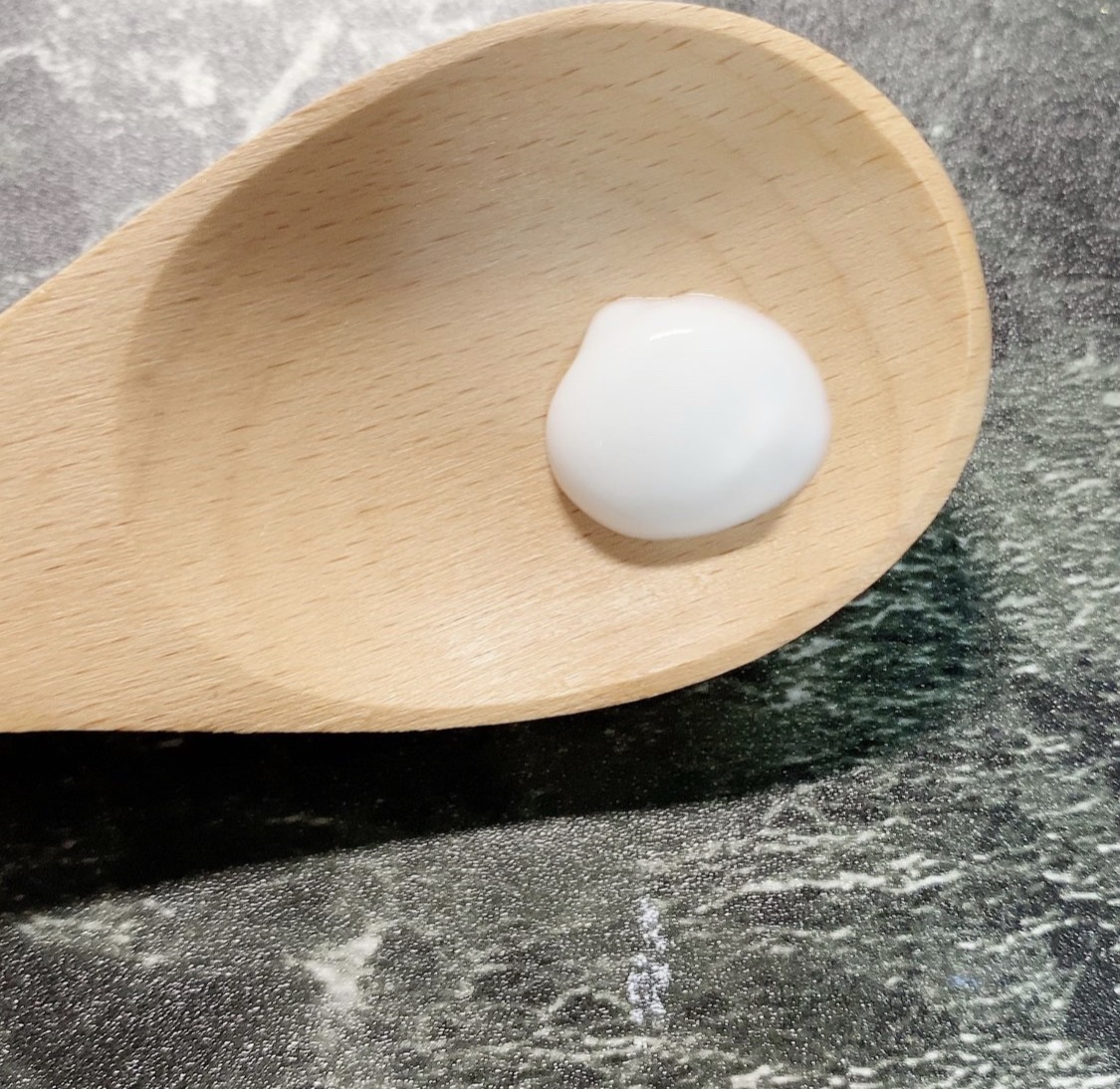 ディープリーエンリッチド ボディローション フローラルラベンダーの香り/ヴァセリン/ボディローションを使ったクチコミ（2枚目）