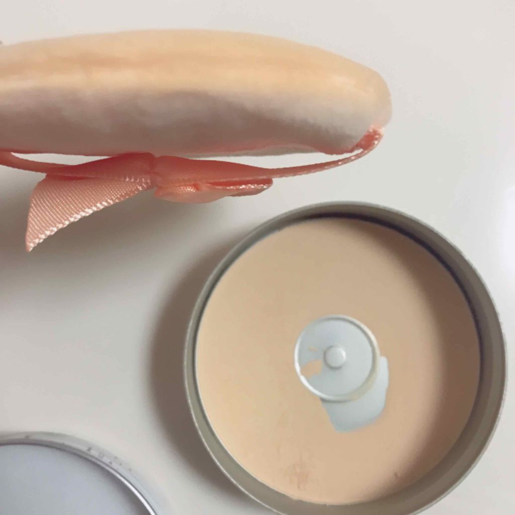 エアリータッチパウダー（旧）/クラブ/プレストパウダーを使ったクチコミ（3枚目）