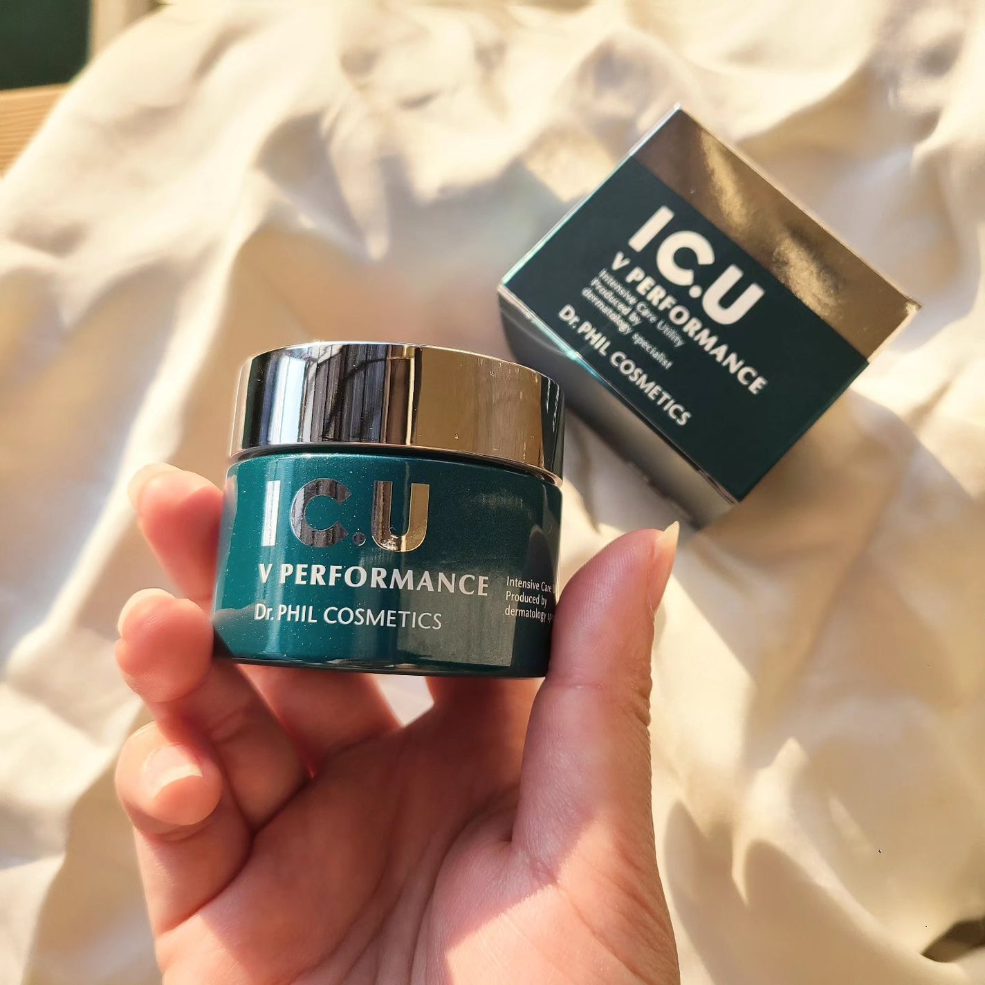 フイルナチュラント IC.U V パフォーマンス/IC.U/フェイスクリームを使ったクチコミ(1枚目)