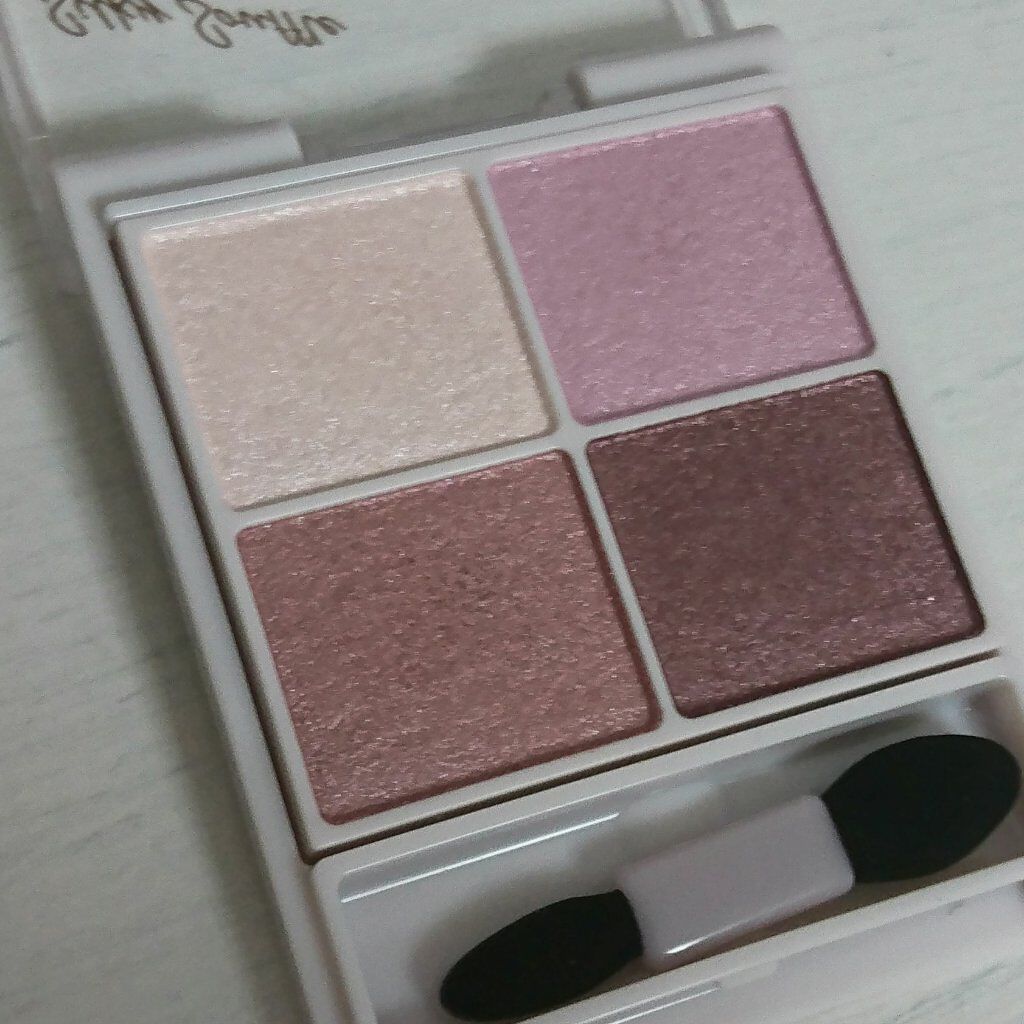 シルキースフレアイズ/キャンメイク/アイシャドウパレットを使ったクチコミ(2枚目)