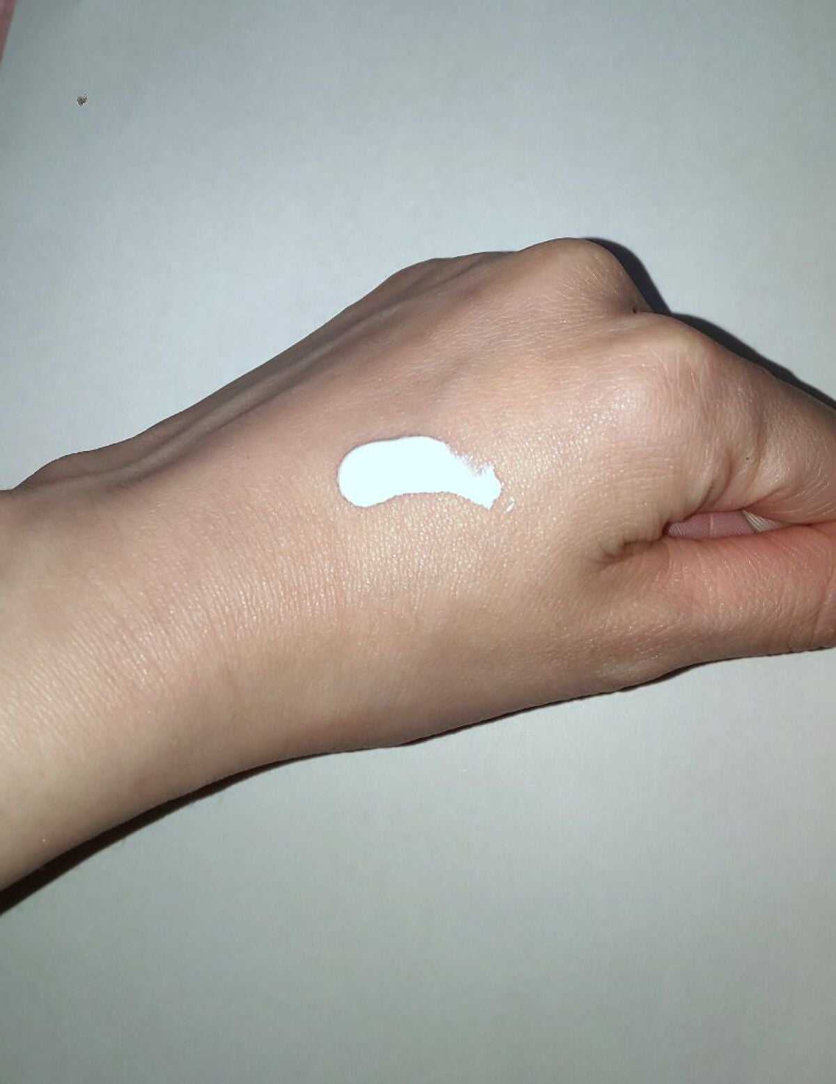 ごろりん on LIPS 「朝用の日焼け止めとして購入☆良い点モロモロが出なかったことトー..」(2枚目)