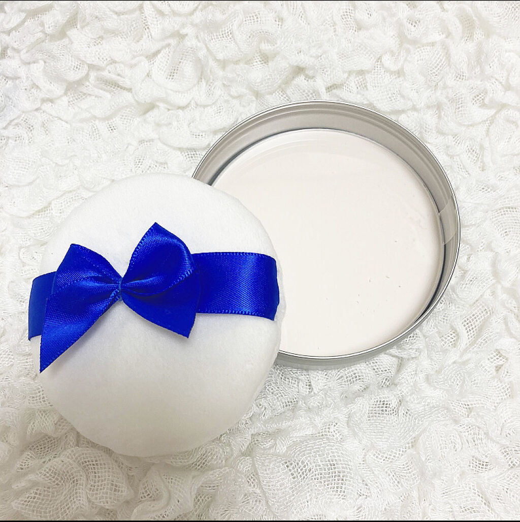 すっぴん ホワイトニングパウダーA/クラブ/プレストパウダーを使ったクチコミ（2枚目）