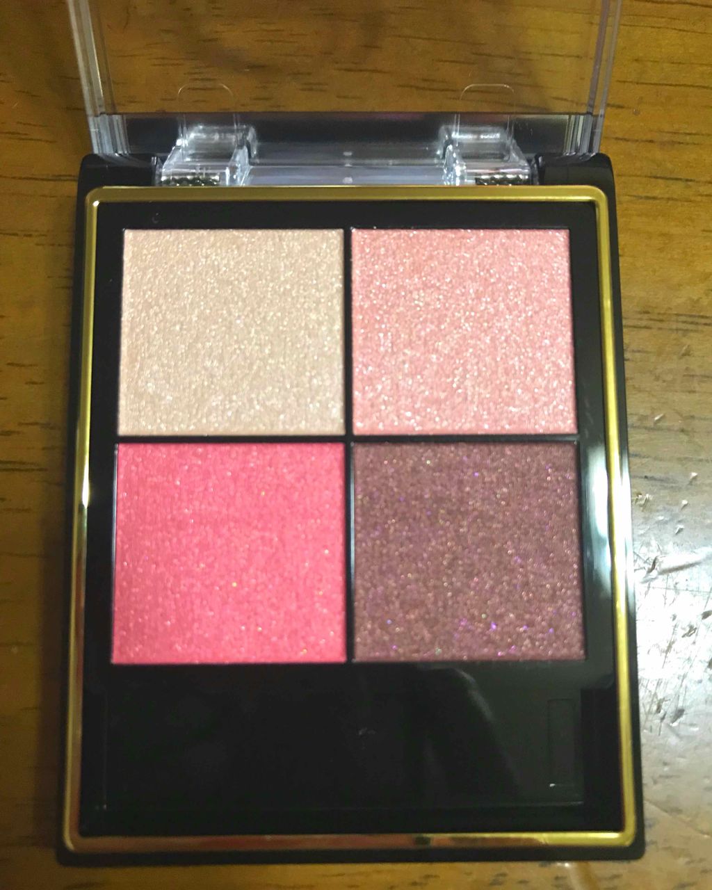 リアルクローズシャドウ/excel/アイシャドウパレットを使ったクチコミ（2枚目）