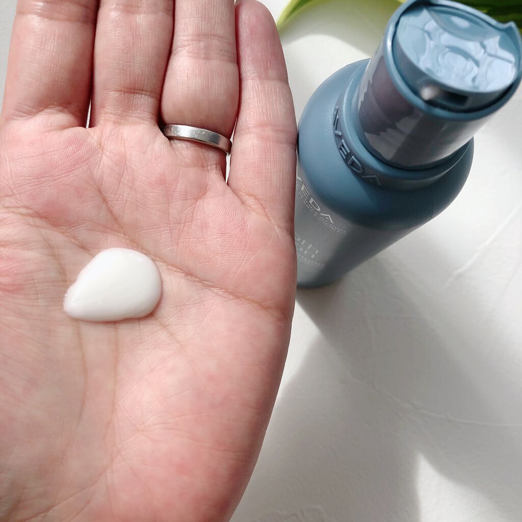 スムーズ インフュージョン パーフェクト ブロー ドライ/AVEDA/アウトバストリートメントを使ったクチコミ（2枚目）