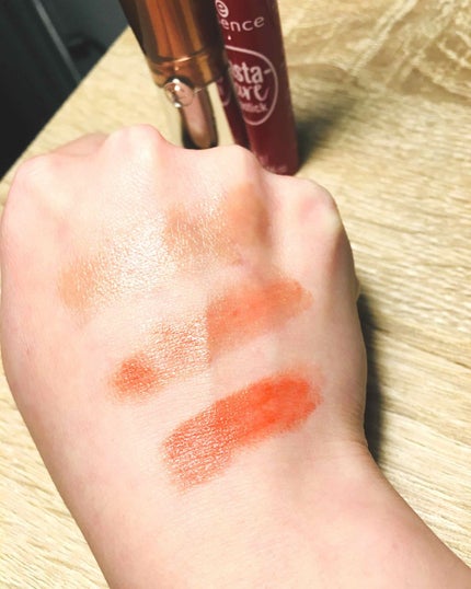 essence Lippenstift colour up! shine on!/essence/口紅を使ったクチコミ(3枚目)