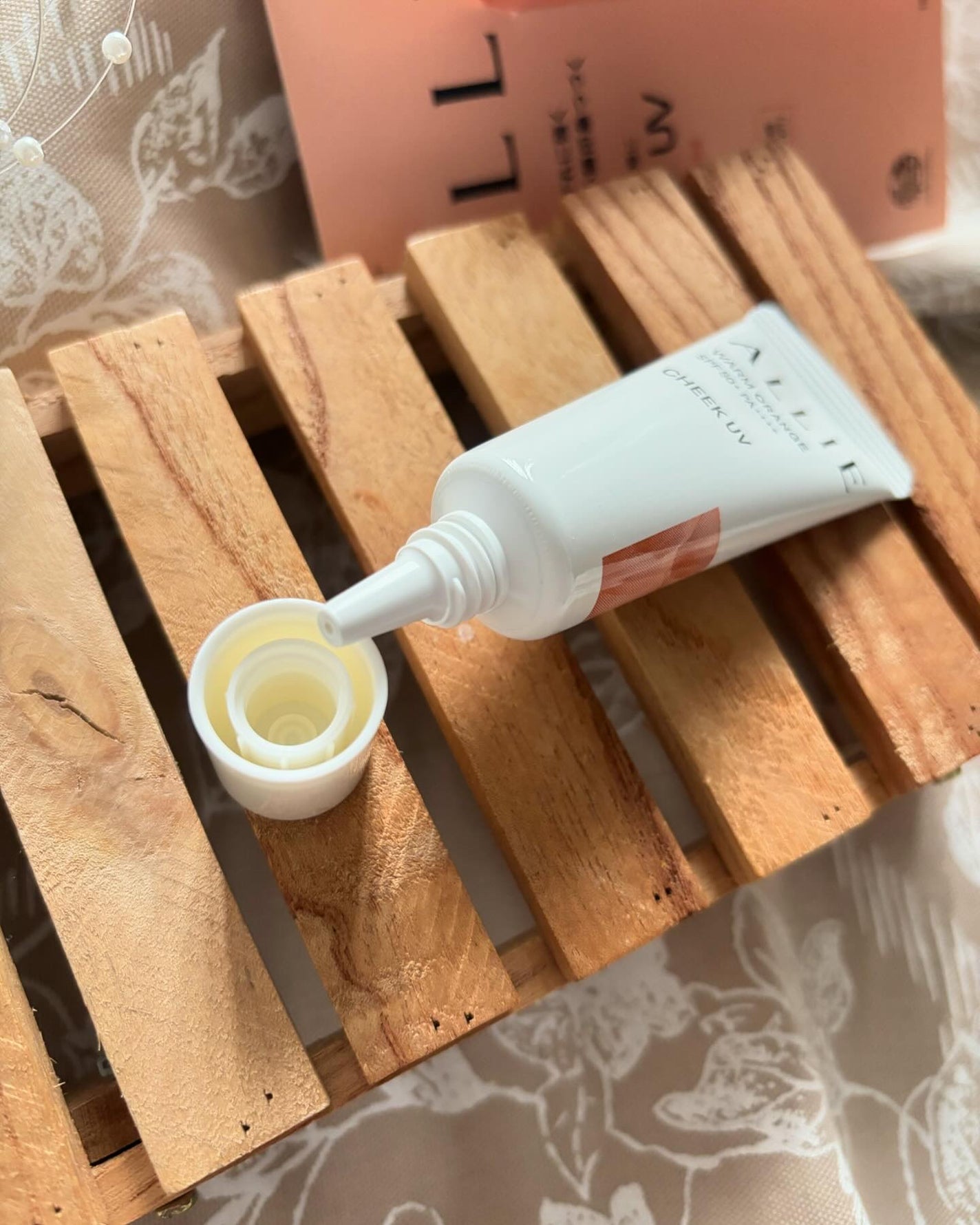 cherry on LIPS 「ALLIE様のプロモーションに参加中🩷昨年話題になり、ベストコ..」(3枚目)