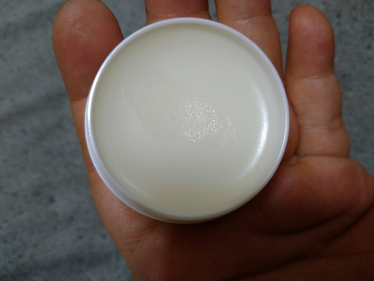 ディープモイスチャーナイトプロテクト　無香料/ニベア/リップマスクを使ったクチコミ（3枚目）