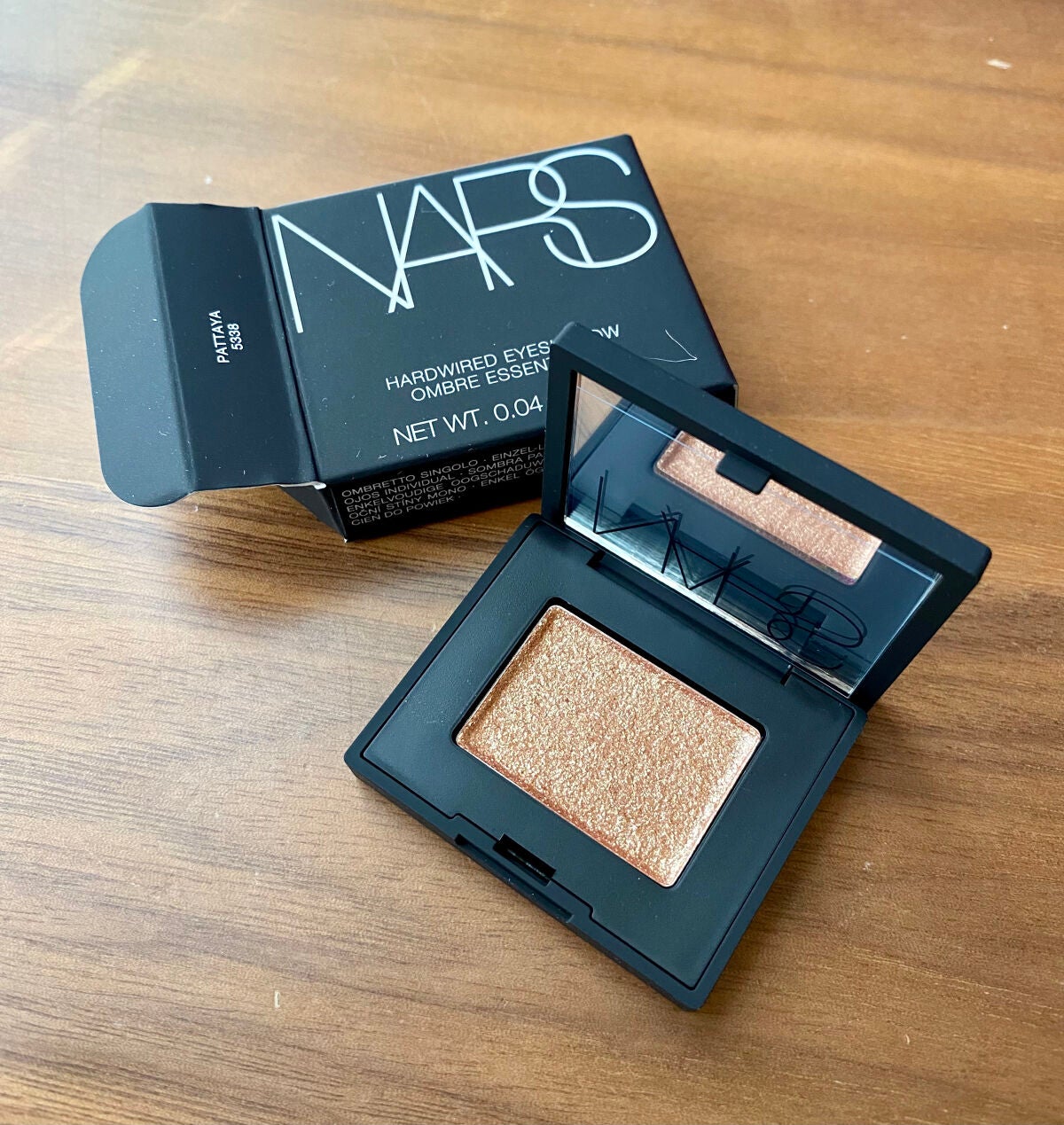 ハードワイヤードアイシャドー/NARS/単色アイシャドウを使ったクチコミ(1枚目)