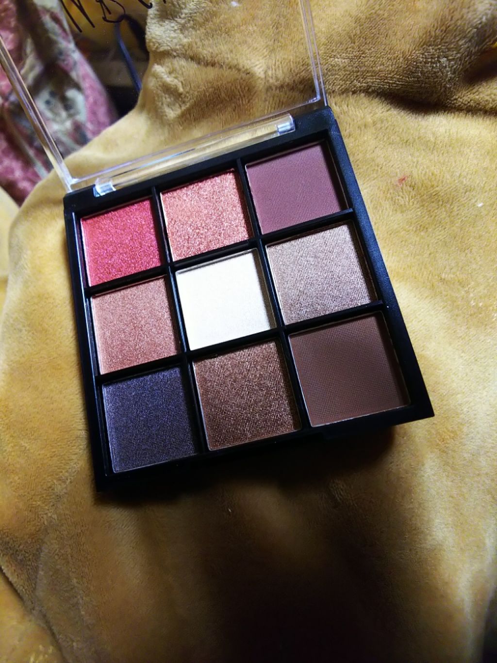 UR GLAM BLOOMING EYE COLOR PALETTE/U R GLAM/アイシャドウパレットを使ったクチコミ(2枚目)