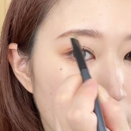 てぃてぃーちゃん on LIPS 「\くすみ一発で飛ばす!/まゆげメイクはブラウンだけじゃもったい..」(8枚目)