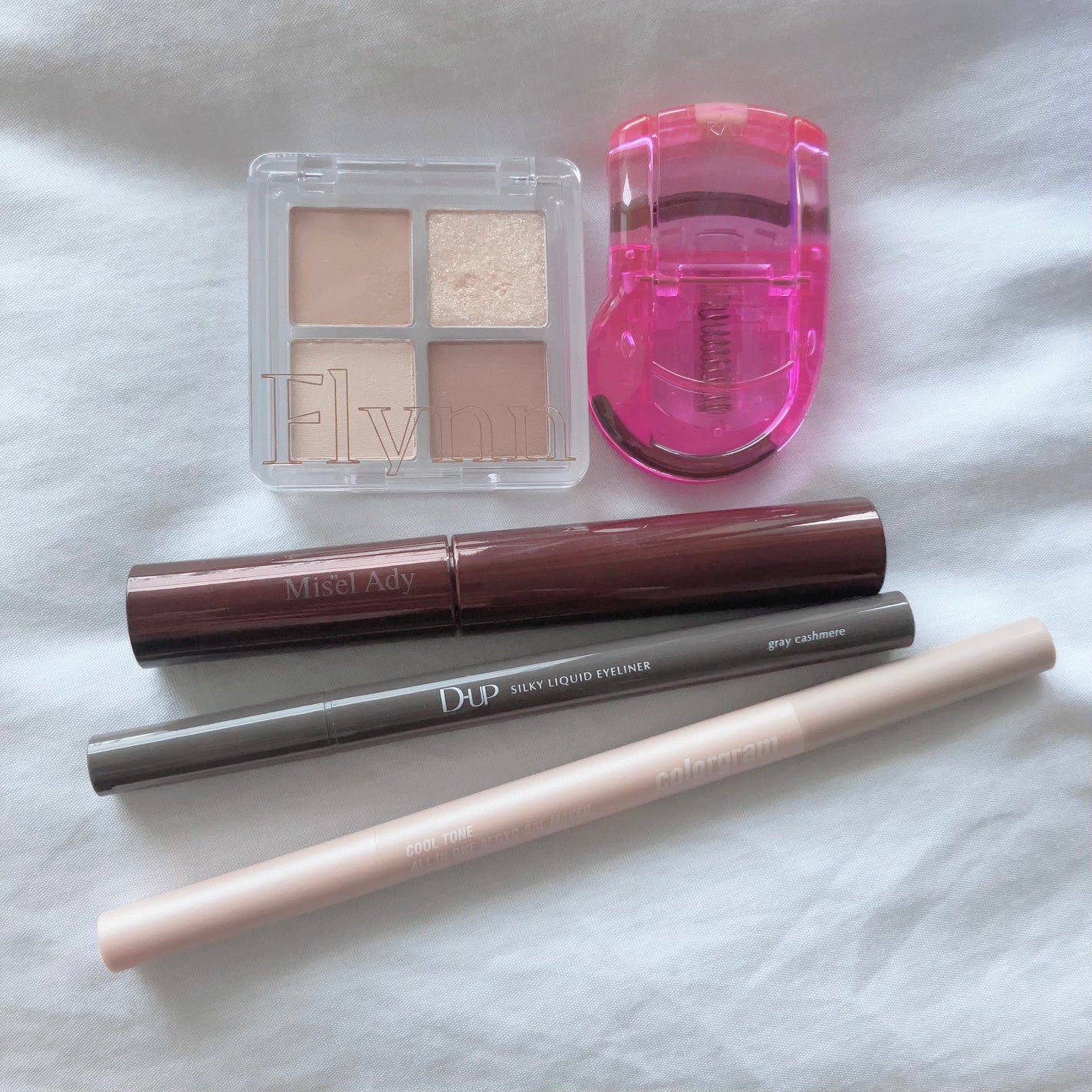 プッシュアップカーラー/貝印/ビューラーを使ったクチコミ(4枚目)