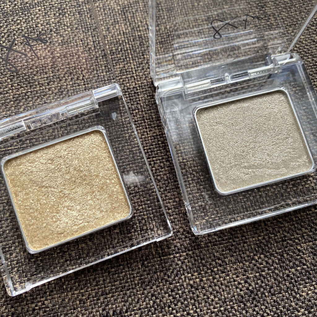 ＆be グリッターアイシャドウのクチコミ「ラメ好きにはたまらない❤️❤️


＆be グリッターアイシャドウ 

スパークリングシルバー.....」（2枚目）