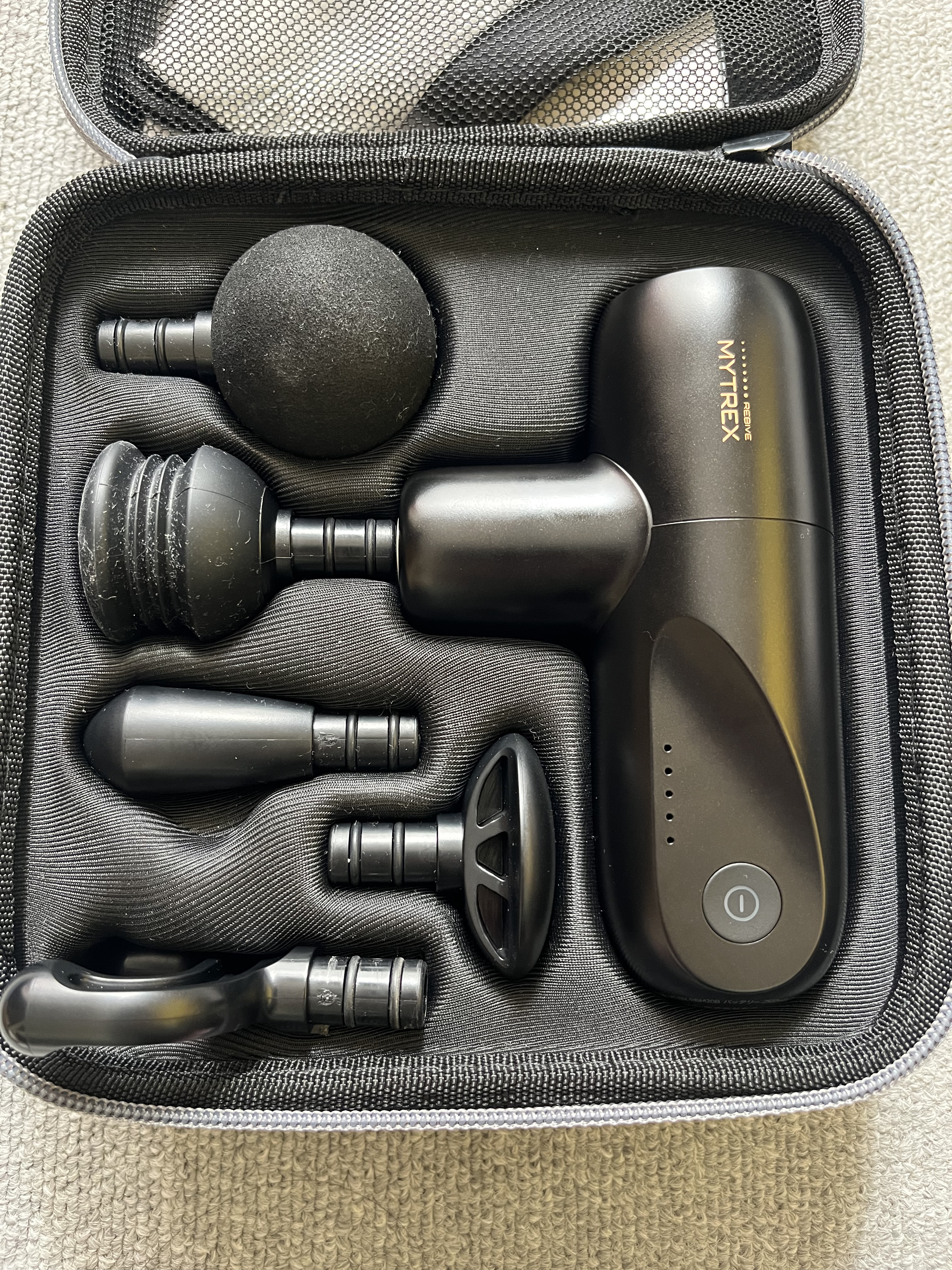 MYTREX ｜ MYTREX REBIVE MINI ｜ MT/BY-RBM20B/MYTREX/マッサージガンを使ったクチコミ（2枚目）