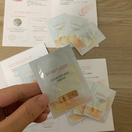 クリアバウンスクリーム /BENEFIQUE/フェイスクリームを使ったクチコミ(2枚目)