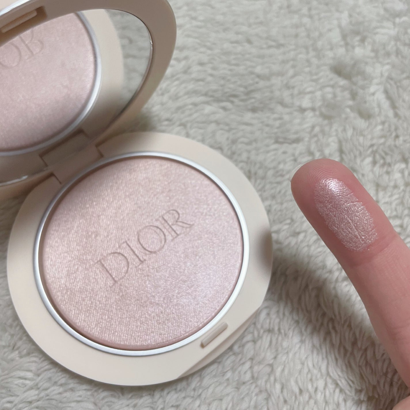 ディオールスキン フォーエヴァー クチュール ルミナイザー/Dior/プレストパウダーを使ったクチコミ(5枚目)