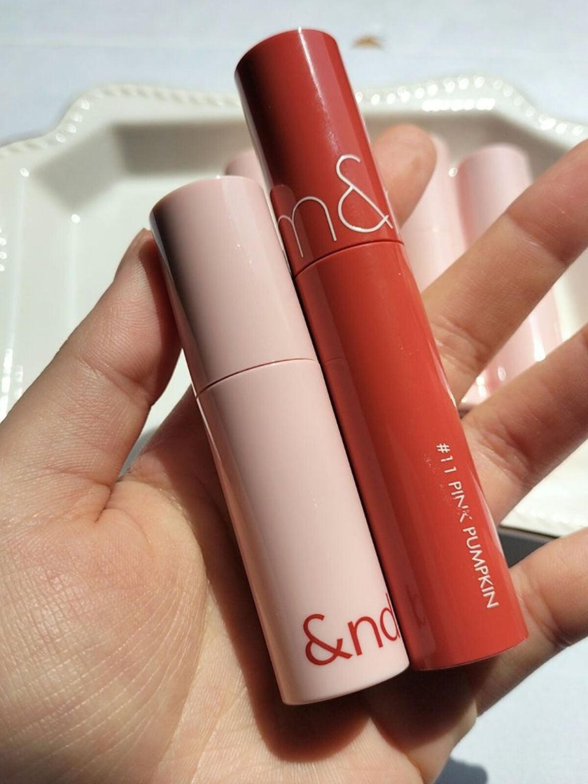 アンドバイロムアンド グラッシーボムティント/&nd by rom&nd/リップティントを使ったクチコミ(2枚目)