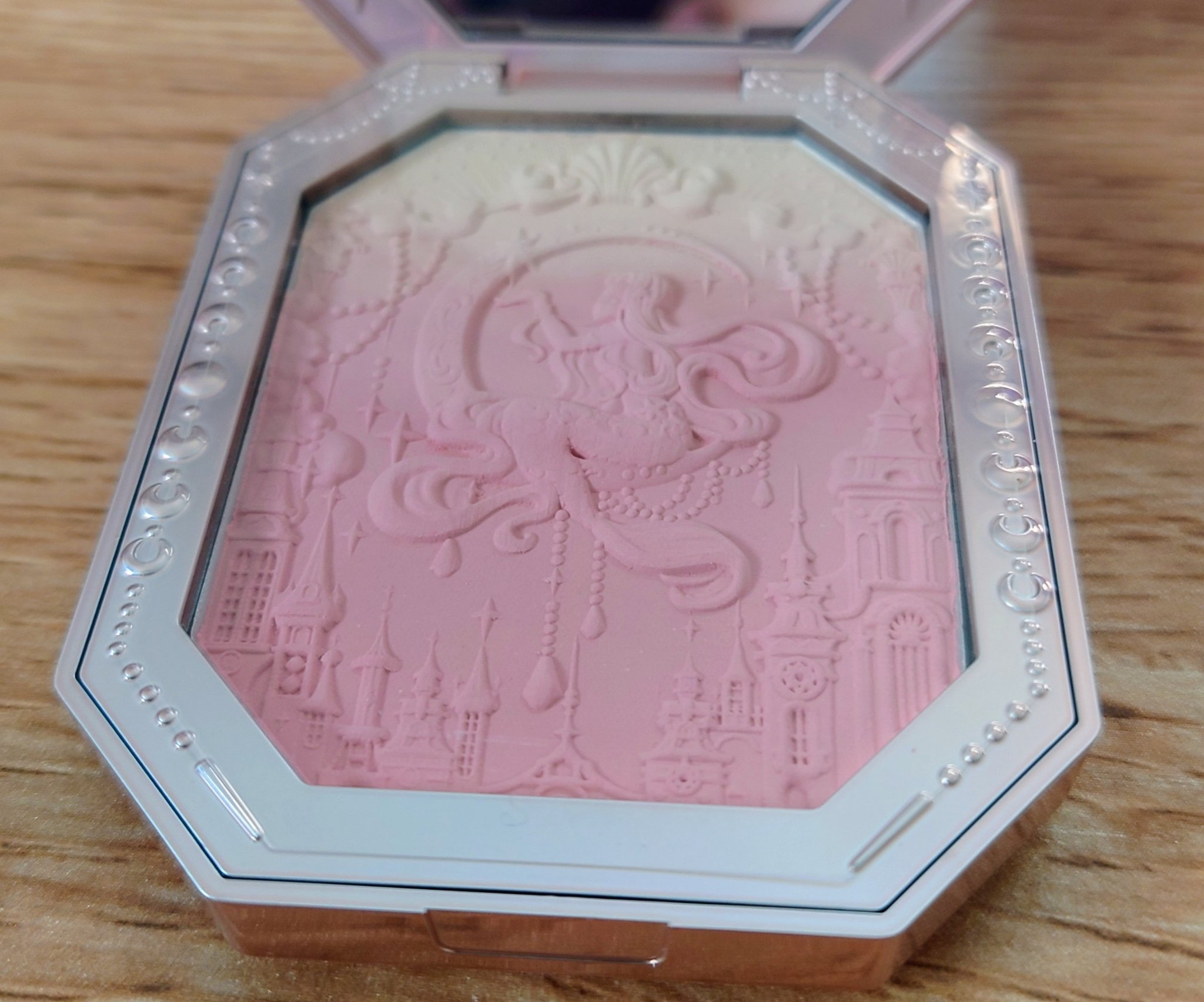 月光人魚 ジュエリーチークブラッシュ/FlowerKnows/パウダーチークを使ったクチコミ（2枚目）