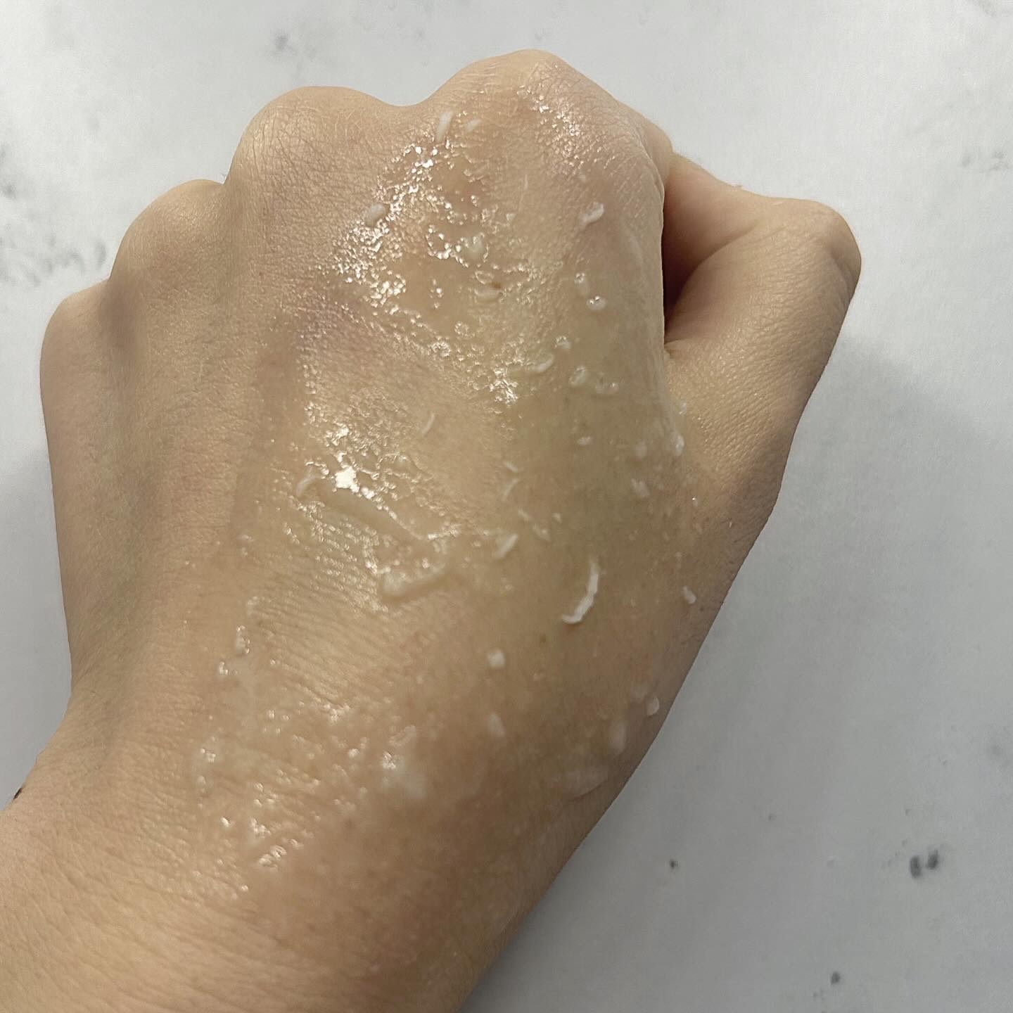 アルファ ナイアシン スムースピーリングジェル/ShionLe/ピーリングを使ったクチコミ（3枚目）