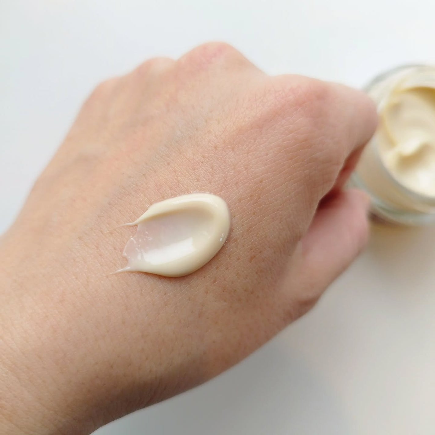 Cemenrete Calcium Intense Cream/Dr.Melaxin/フェイスクリームを使ったクチコミ(8枚目)