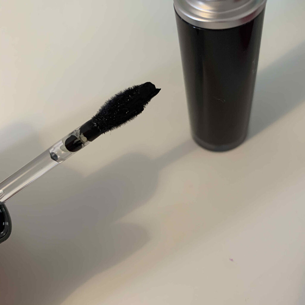 レトロ マット リキッド リップカラー/M・A・C/口紅を使ったクチコミ（2枚目）