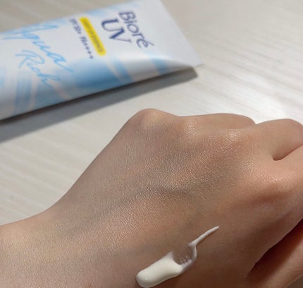 ビオレUV アクアリッチ ライトアップエッセンス/ビオレ/日焼け止めクリームを使ったクチコミ(4枚目)