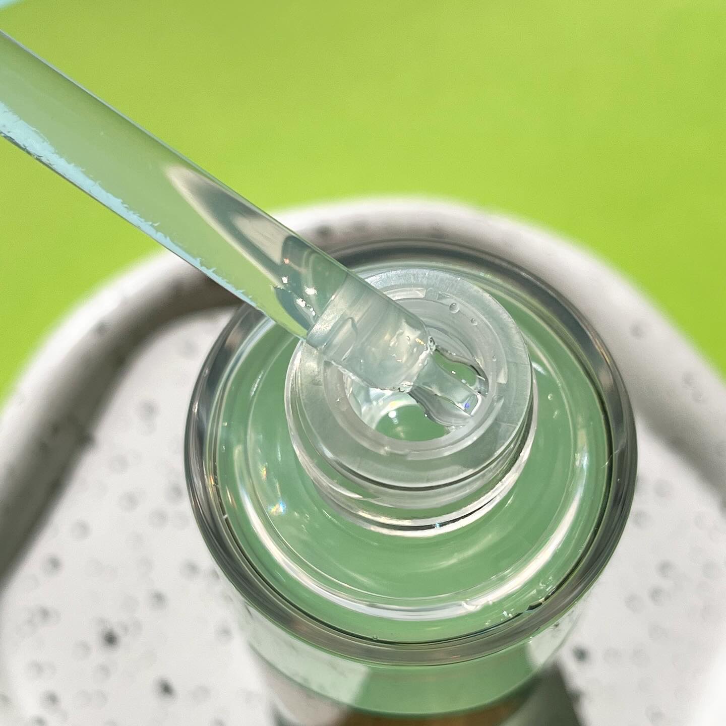 青リンゴ毛穴ケアセラム/Julioly/美容液を使ったクチコミ（3枚目）