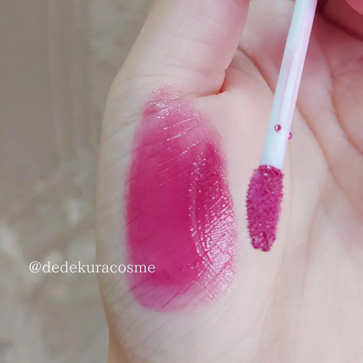 トリートメント ラッピング リップ 107 夏葡萄 -NATSUBUDOU（限定色）/SUQQU/口紅を使ったクチコミ（2枚目）