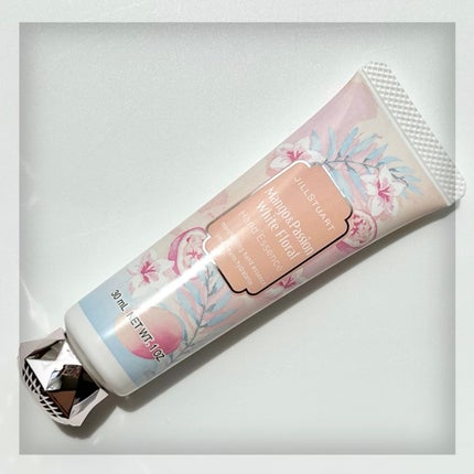 ハンドエッセンス マンゴー&パッション ホワイトフローラル/JILL STUART/ハンドクリームを使ったクチコミ(1枚目)