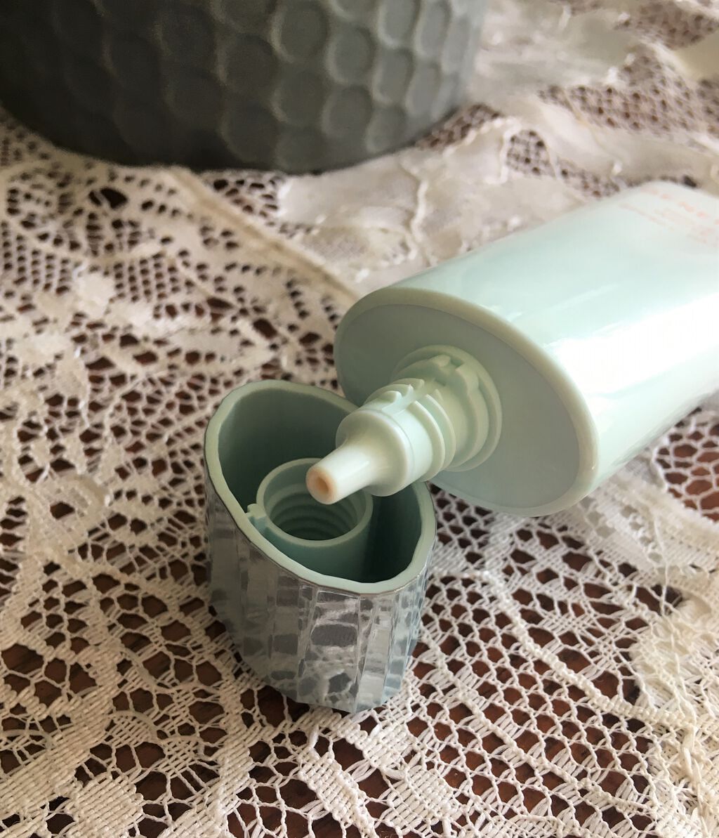 ベネフィーク ホリスティックホワイトUV/BENEFIQUE/日焼け止めスティックを使ったクチコミ（2枚目）