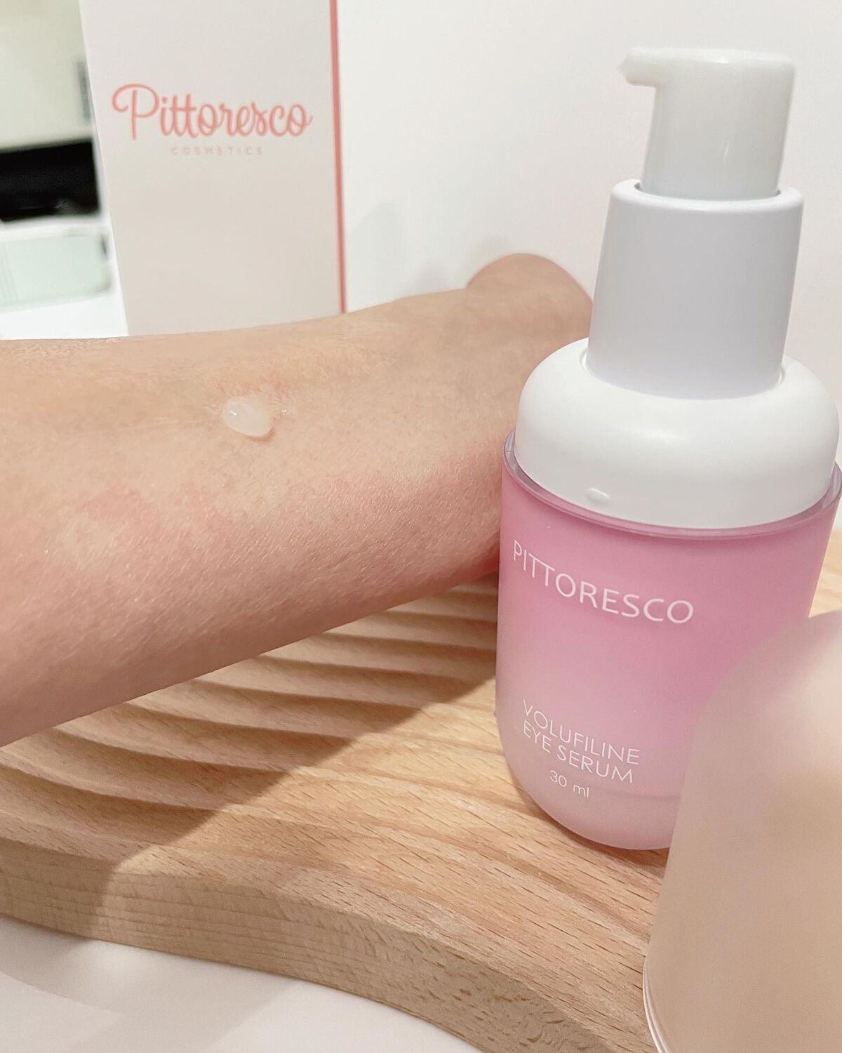 ボルフィリンアイセラム/Pittoresco/美容液を使ったクチコミ（2枚目）