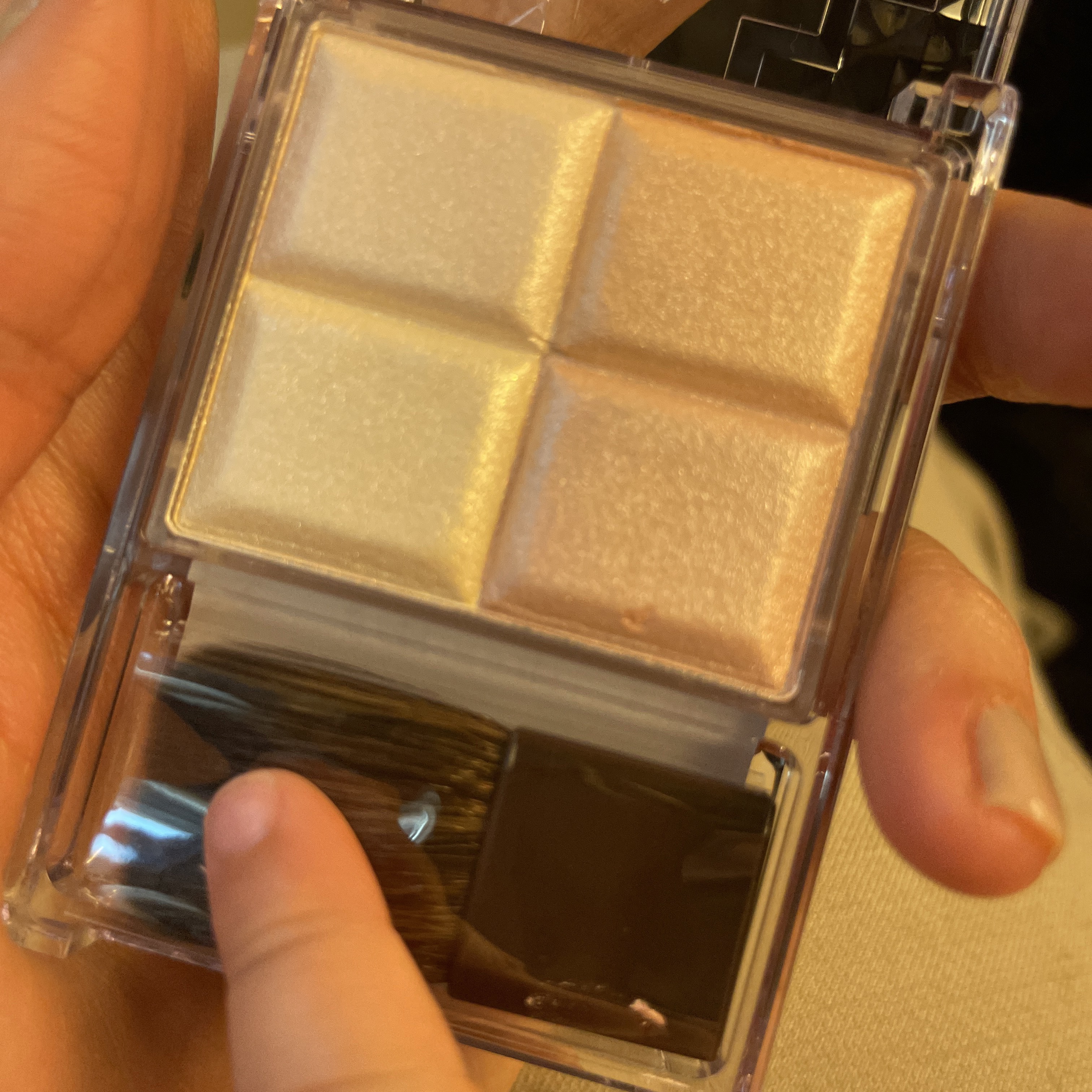 ミックスカラーチークN/CEZANNE/パウダーチークを使ったクチコミ（2枚目）