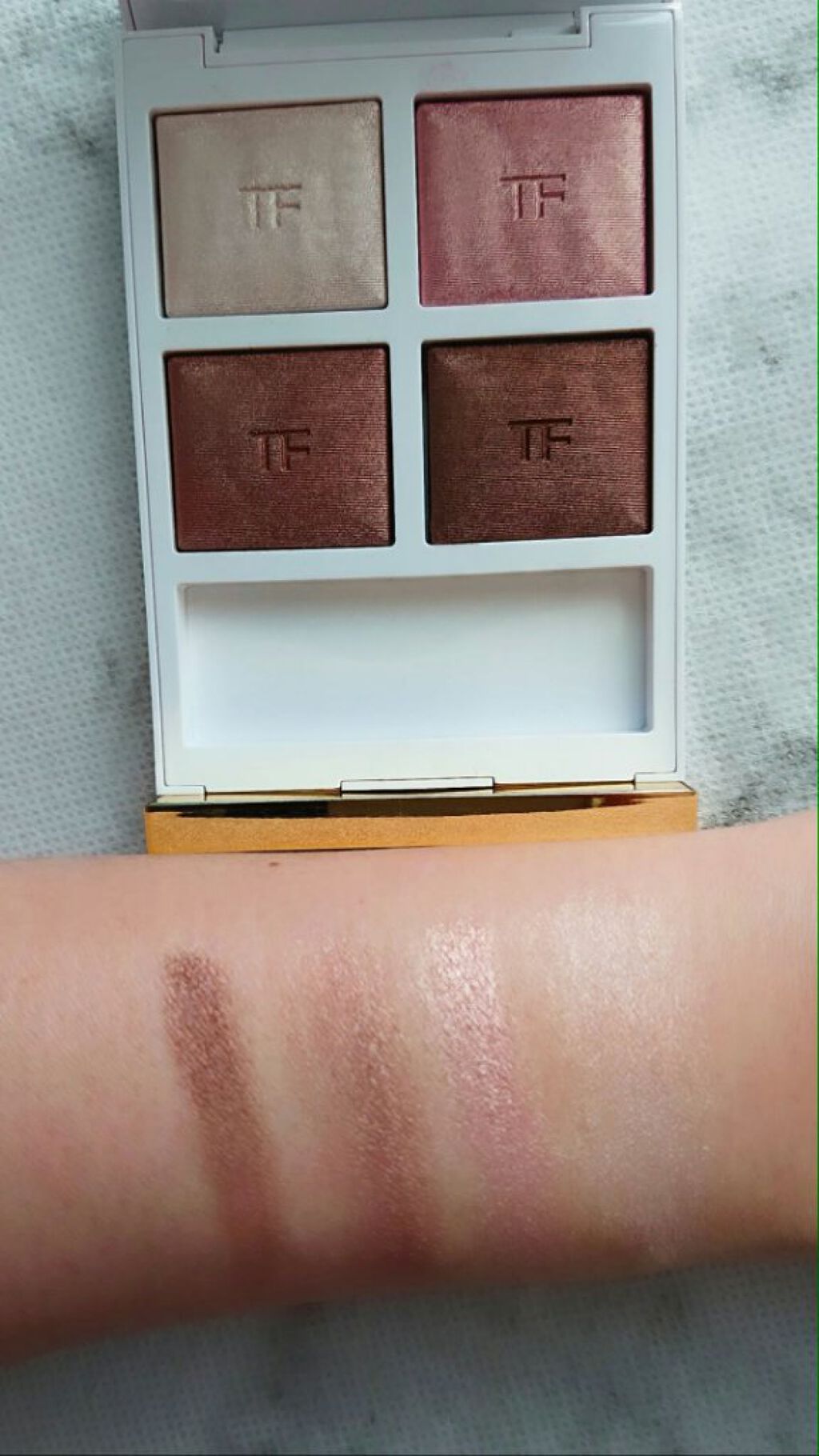 ソレイユ アイ カラー クォード/TOM FORD BEAUTY/アイシャドウパレットを使ったクチコミ（2枚目）