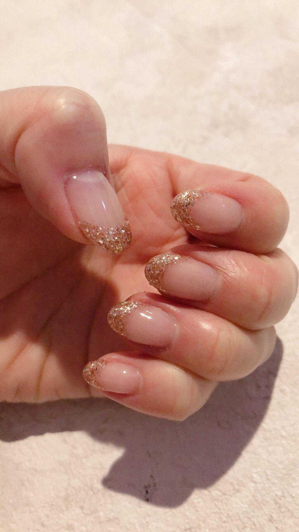 たらちゃん☆follow back100 on LIPS 「ネイルチェンジ〜。今回は久々のフレンチ…しかもすんごいシンプル..」(4枚目)