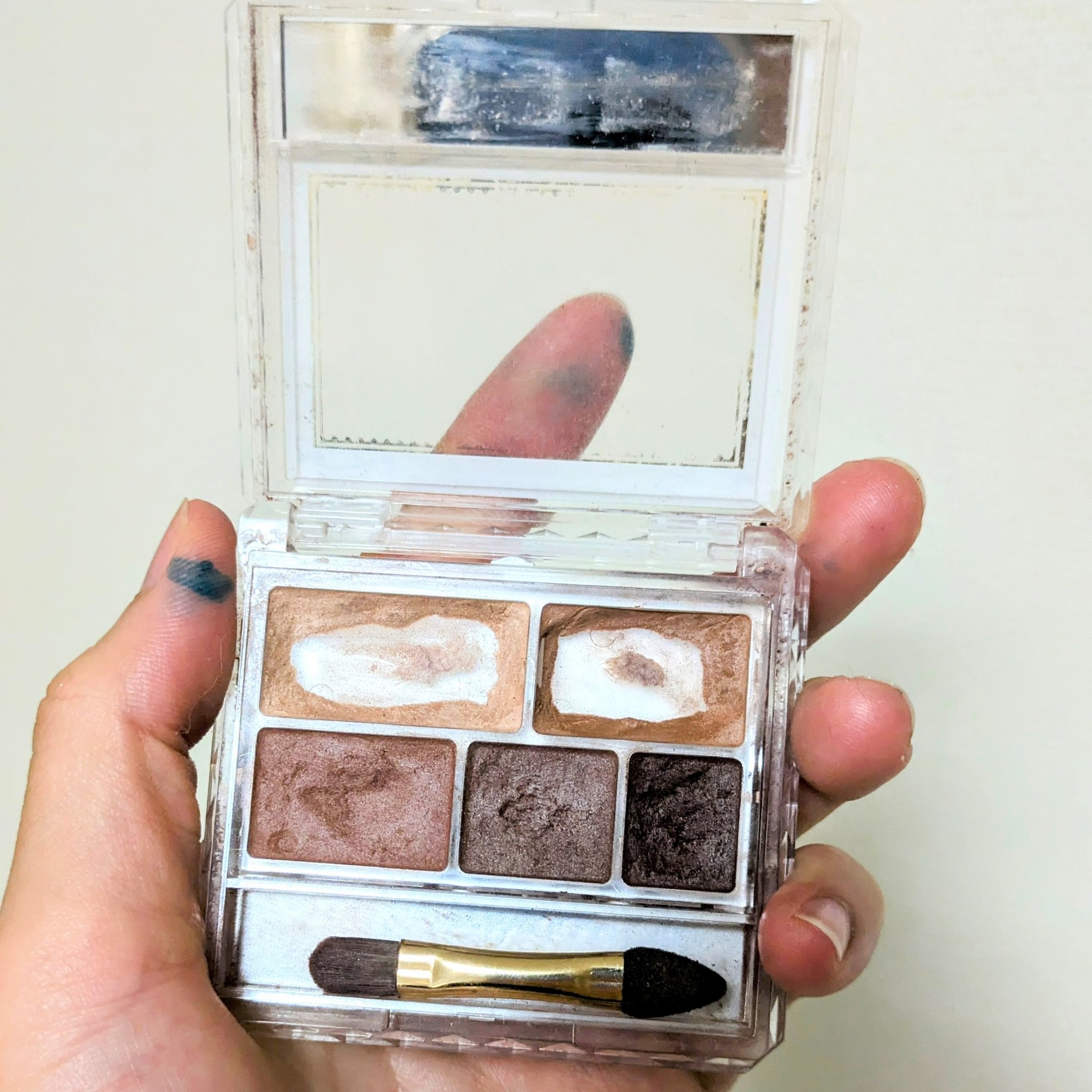 パーフェクトマルチアイズ 05 アーモンドモカ/キャンメイク/アイシャドウパレットを使ったクチコミ（2枚目）