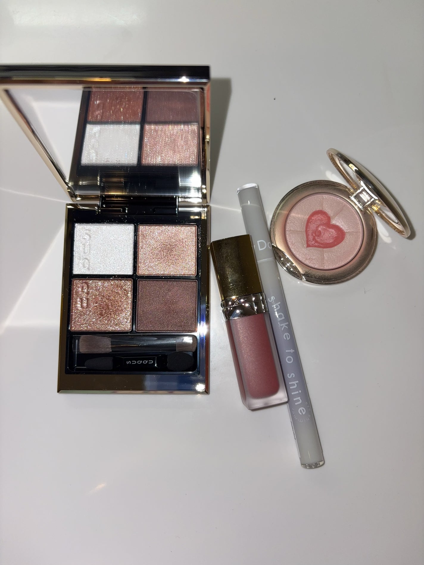 シグニチャー カラー アイズ/SUQQU/アイシャドウパレットを使ったクチコミ(3枚目)