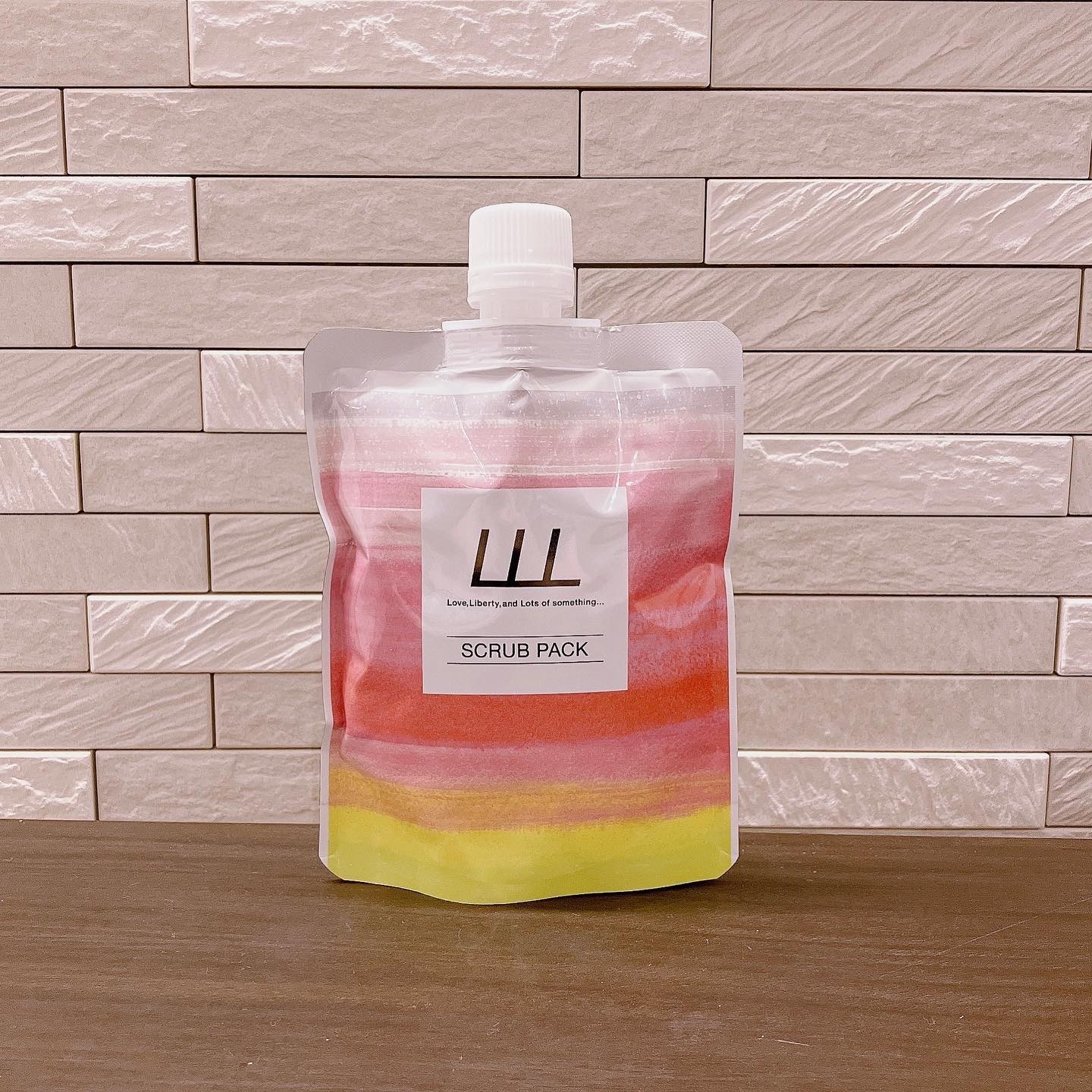 毛穴クレイパック/LLL/洗い流すパック・マスクを使ったクチコミ（2枚目）