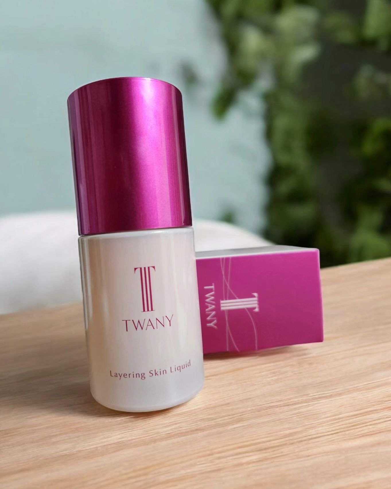 トワニー レイヤリングスキンリクイド/TWANY/リキッドファンデーションを使ったクチコミ（1枚目）