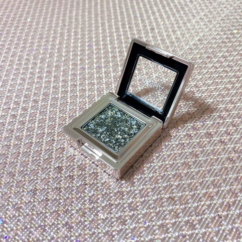 グリッタープリズム シャドウ/MISSHA/グリッターを使ったクチコミ（2枚目）