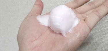 MoccHi SKIN 吸着泡洗顔 SKR(桜)のクチコミ「モッチスキン吸着泡洗顔
150g

これ、ほんとに好き😊
今回限定販売されてる「桜」を
使用し.....」（3枚目）