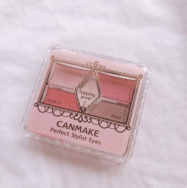 CANMAKE
キャンメイクパーフェクトスタイリストアイズ14
¥780

 
新しく買いました🌷
ピンク系のシャドウでこれから使えるかなと思って買いました🍁
オススメの使い方あったらコメントよろしくお