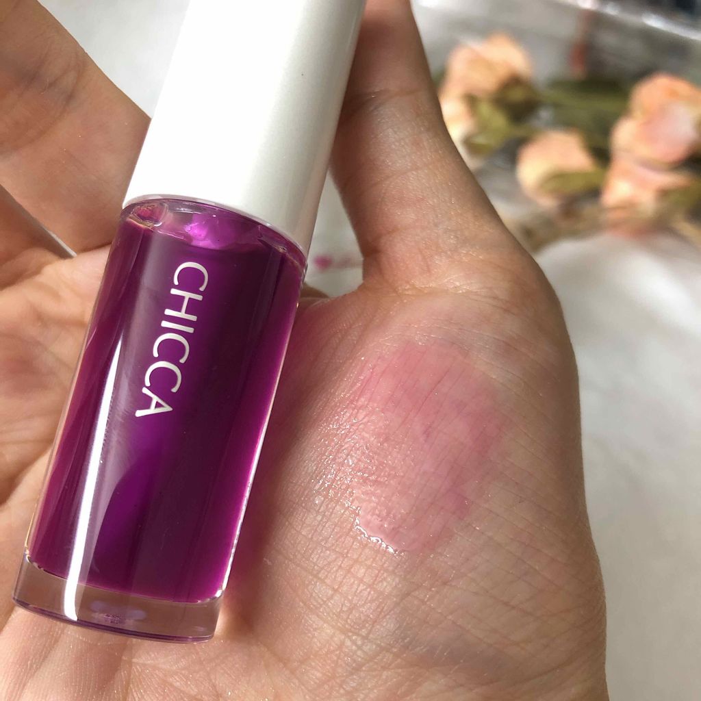 メスメリック ウェットリップオイル/CHICCA/リップグロスを使ったクチコミ（2枚目）