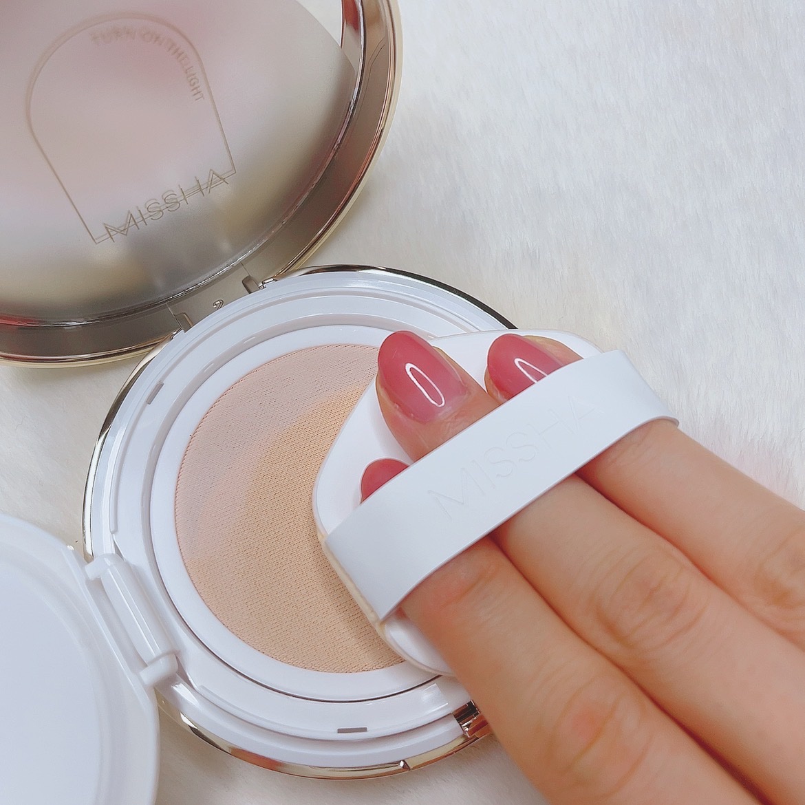 グロウ クッション ライト ＜ライトタイプ＞/MISSHA/クッションファンデーションを使ったクチコミ（2枚目）