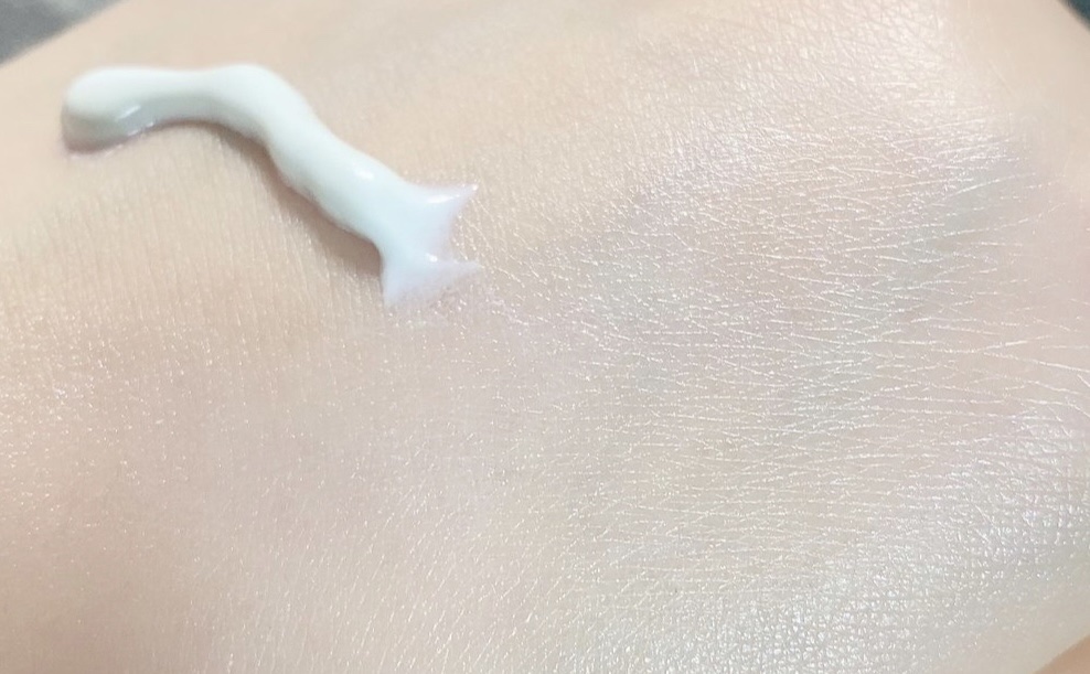 ニュアンスチェンジUV ジェル WT/アリィー/日焼け止めジェルを使ったクチコミ（2枚目）