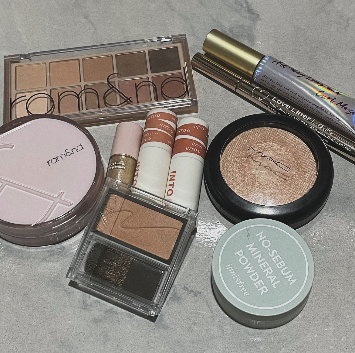 エクストラ ディメンション スキンフィニッシュ/M・A・C/プレストパウダーを使ったクチコミ（1枚目）