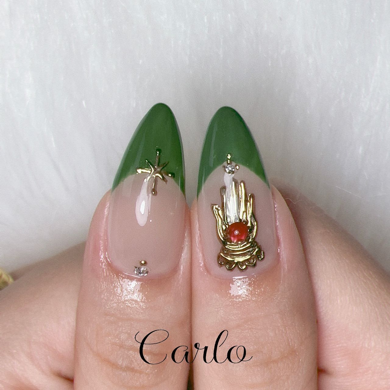 YUKA on LIPS 「【mirrorart】所沢市ネイルサロン|Carlo.mirr..」(1枚目)