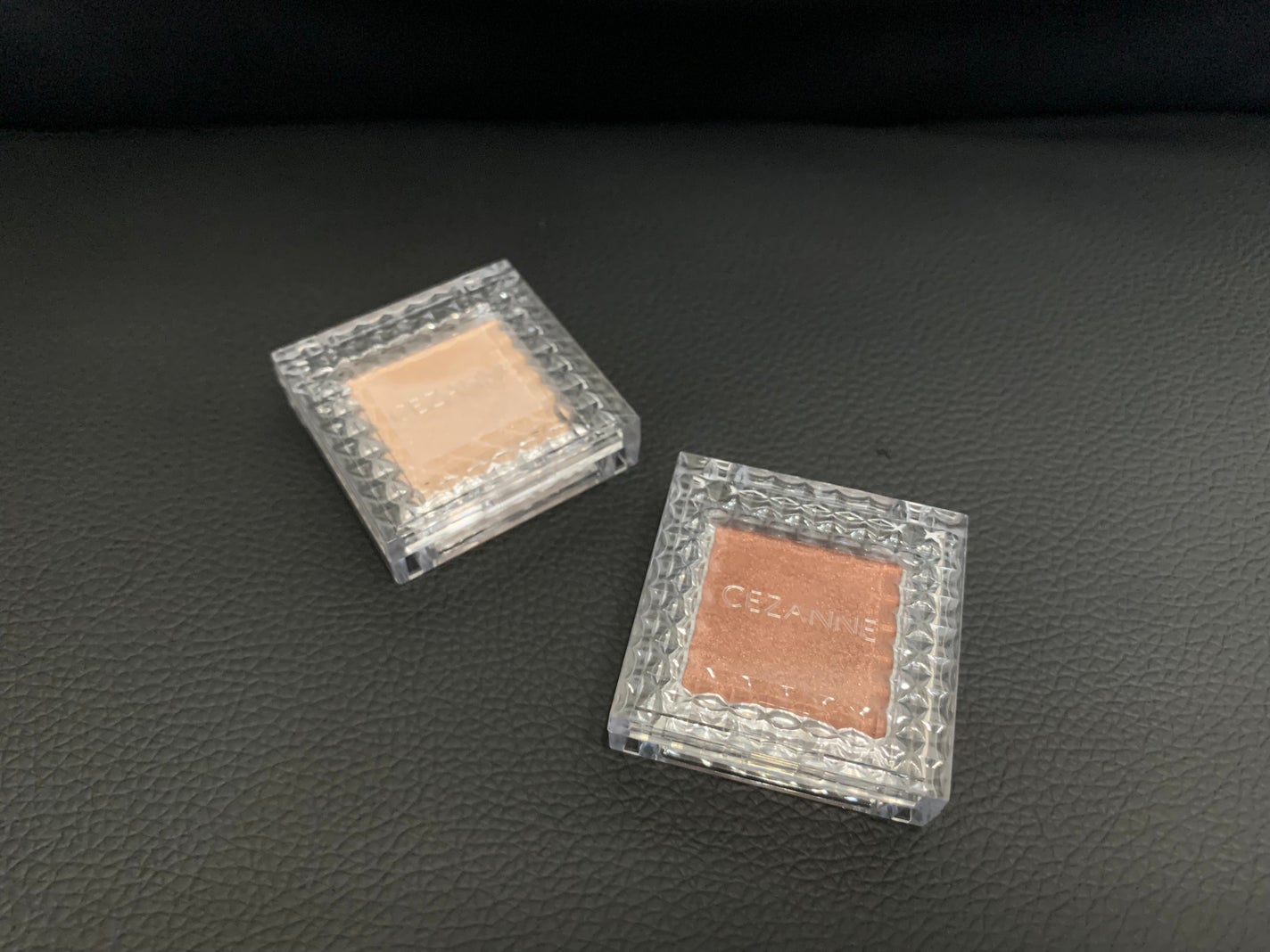 シングルカラーアイシャドウ/CEZANNE/単色アイシャドウを使ったクチコミ(3枚目)