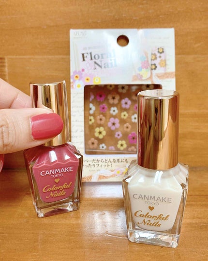 カラフルネイルズ/キャンメイク/マニキュアを使ったクチコミ(2枚目)