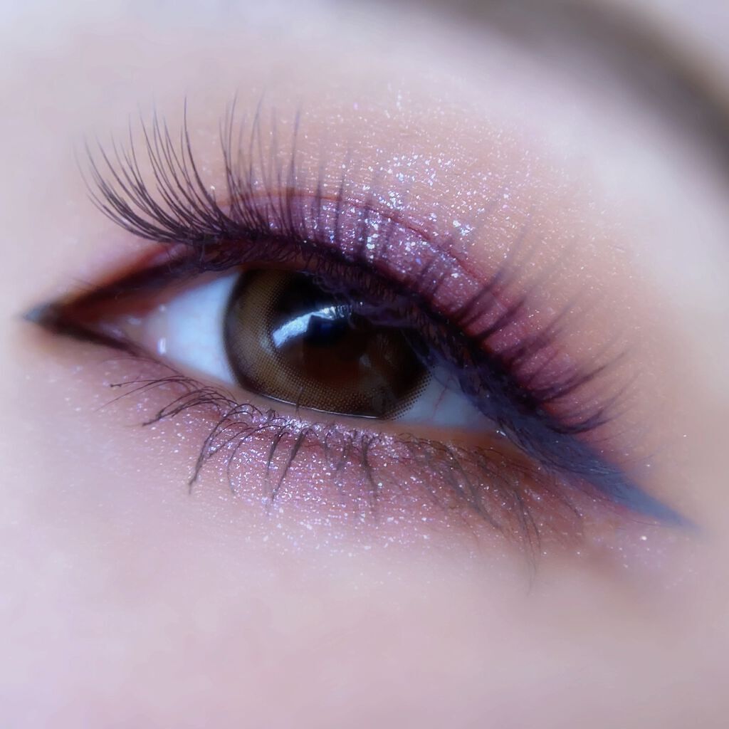 プライベート シャドウ 03 バイオレット ビニール (ビニール)/TOM FORD BEAUTY/単色アイシャドウを使ったクチコミ（2枚目）