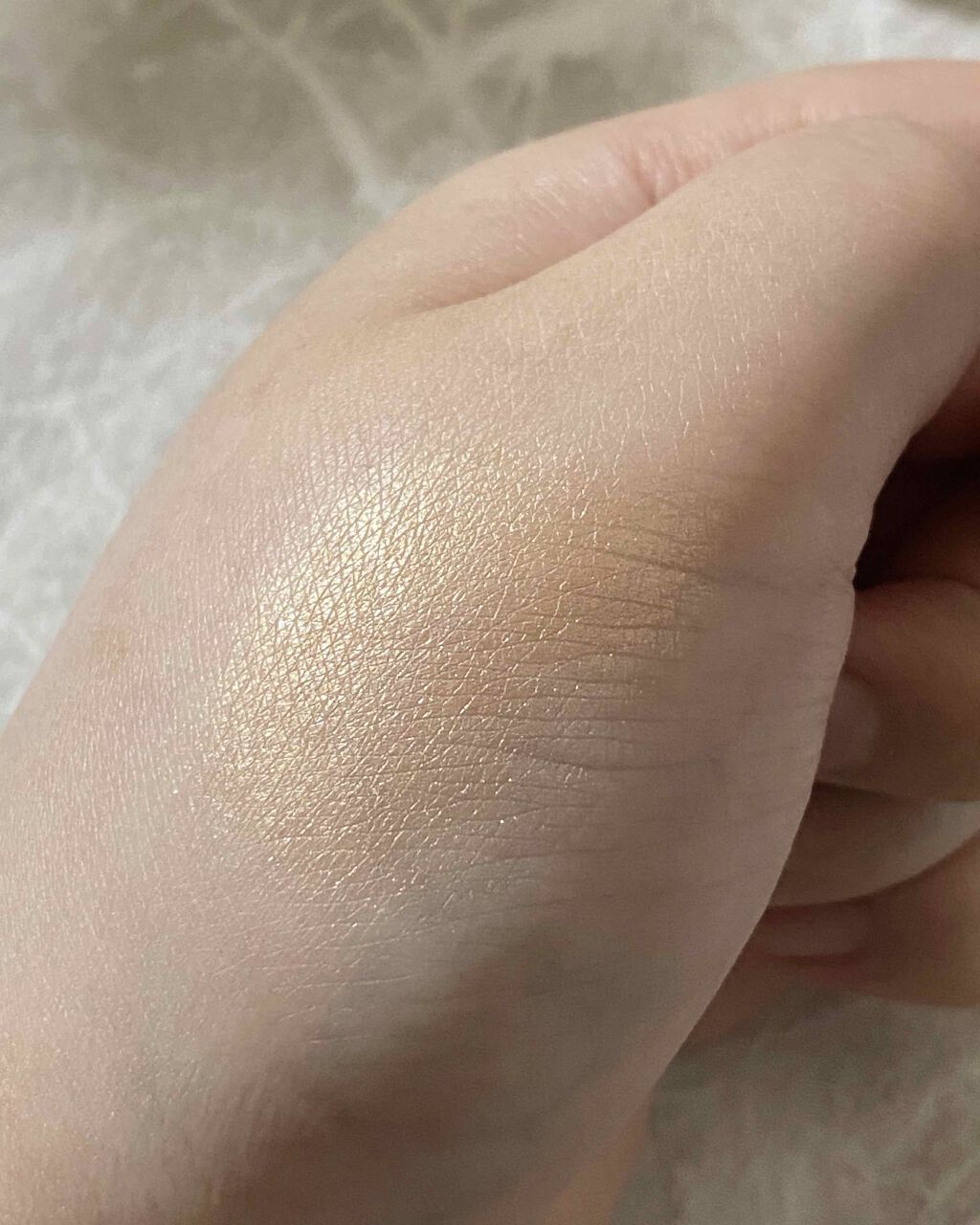 バロックライト ハイライティングパウダー/DOLCE&GABBANA BEAUTY/プレストパウダーを使ったクチコミ(3枚目)