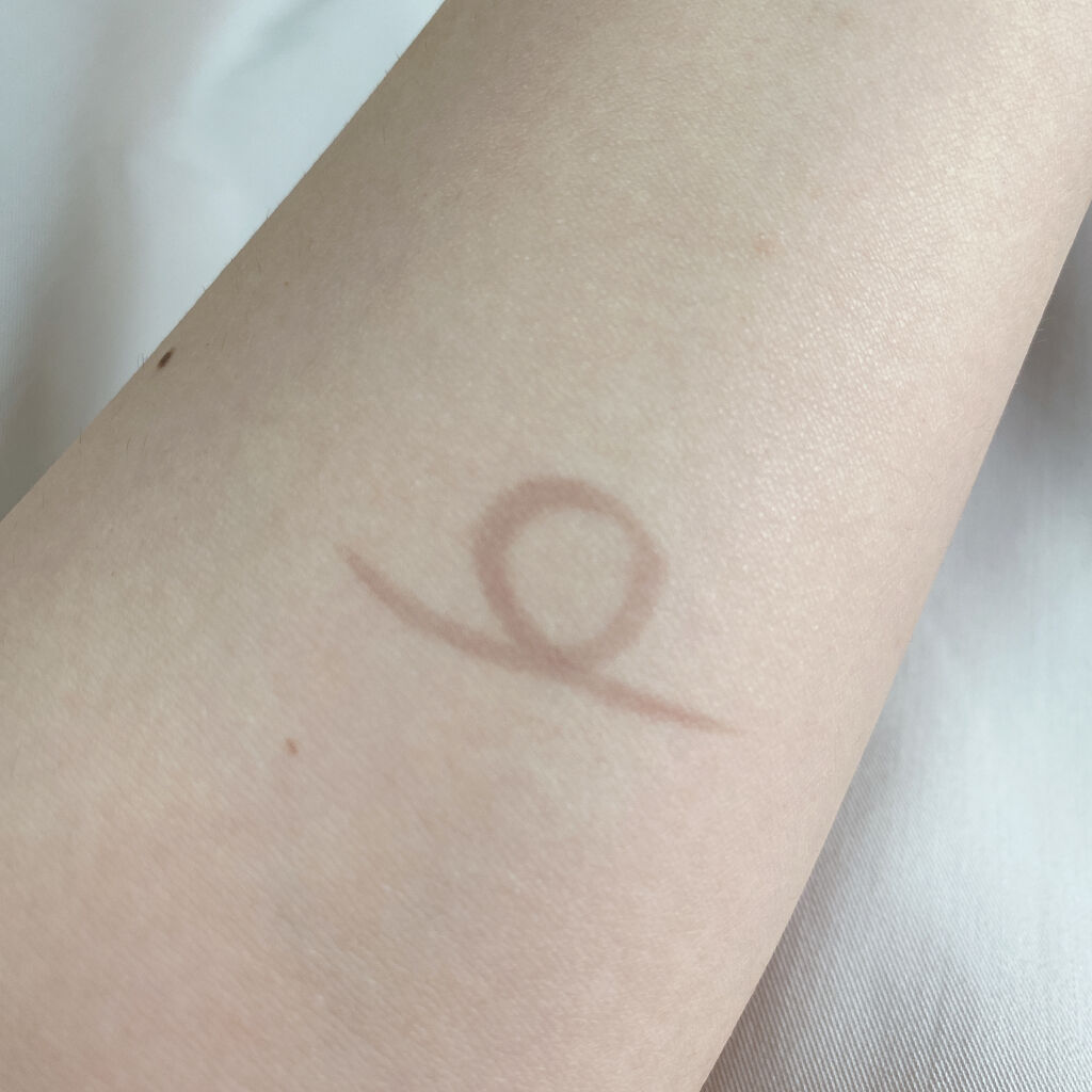 描くふたえアイライナー/CEZANNE/リキッドアイライナーを使ったクチコミ（3枚目）